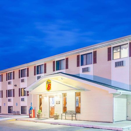 Hotel Super 8 By Wyndham Burlington Zewnętrze zdjęcie