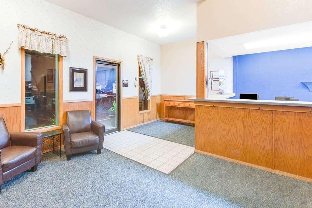Hotel Super 8 By Wyndham Burlington Wnętrze zdjęcie